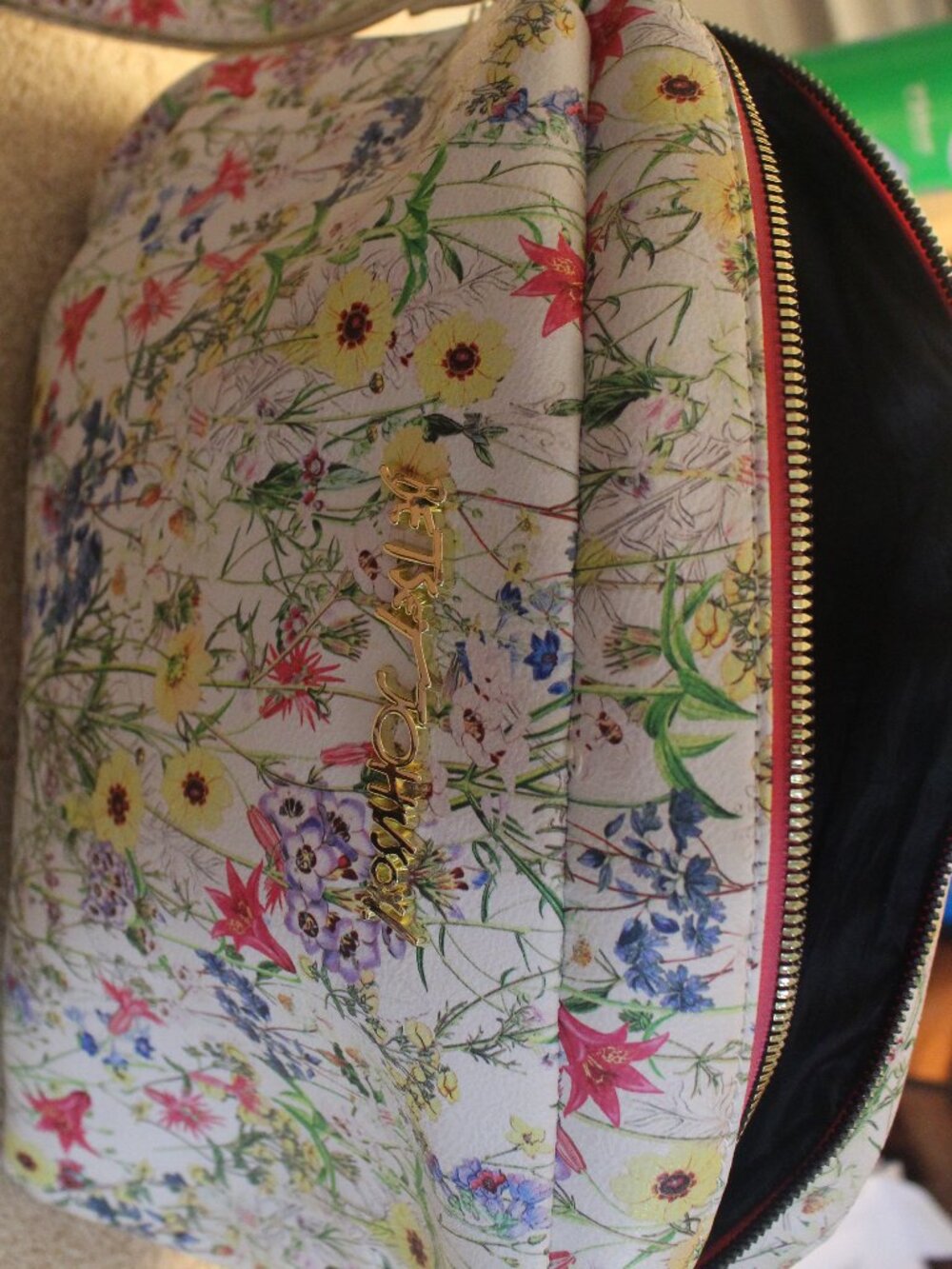 Betsey Johnson Floral Cosmetic Bag Wristlet White Multicolor